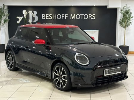 2024 MINI Hatch JOHN COOPER WORKS ELECTRIC=PAN ROOF//1 OWNER//242 D REG=FULL MINI SERVICE HISTORY=TAILORED FINANCE PACKAGES AVAILABLE=TRADE IN'S WELCOME