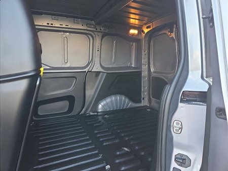 2024 Peugeot Partner - thumbnail 8