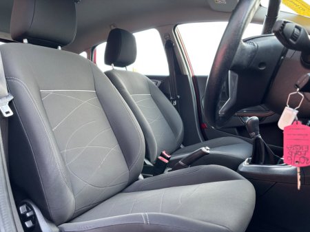 2016 Ford Fiesta 1.25 60PS Zetec €9,250 thumbnail