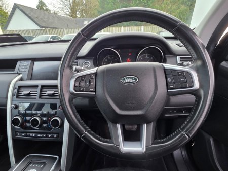 2017 Land Rover Discovery Sport - thumbnail 18