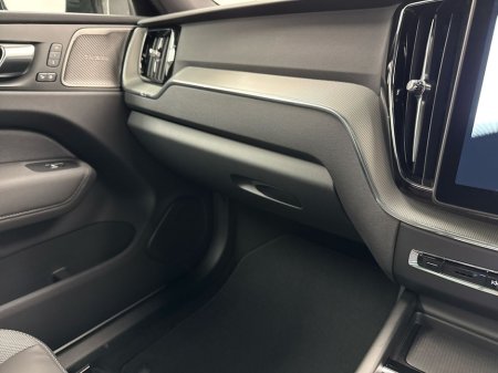 2026 Volvo XC60 - thumbnail 19
