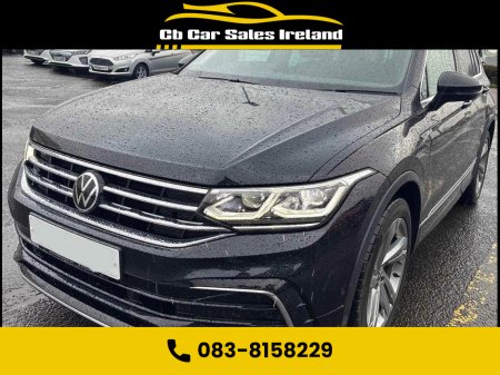 2023 Volkswagen Tiguan R-LINE EDITION TDI DSG €45,900 thumbnail