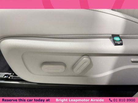 2026 Leapmotor B10 Design 69Kw Auto €34,950 thumbnail
