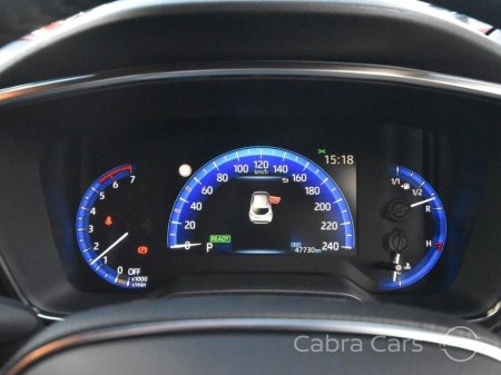 2023 Toyota Corolla 1.8 Hybrid Luna Sport Hatchback €27,850 thumbnail