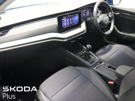 2025 Skoda Octavia Selection 2.0TDI 115HP €28,950 thumbnail