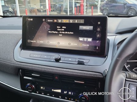 2025 Nissan Qashqai 1.3 PET MILD HYBRID SV thumbnail