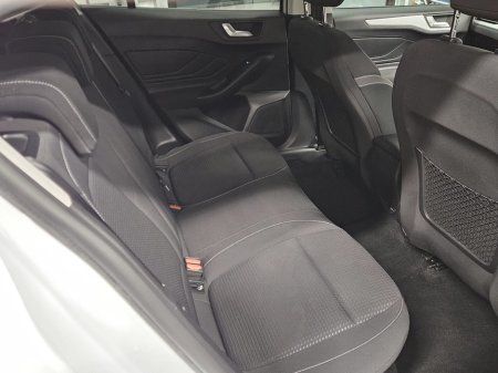 2018 Ford Focus 1.0 EcoBoost 125PS Zetec €14,950 thumbnail