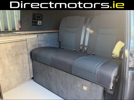 2016 Volkswagen Transporter T6 PVS T 3000KG TD TDI 140HP D7F €39,950 thumbnail