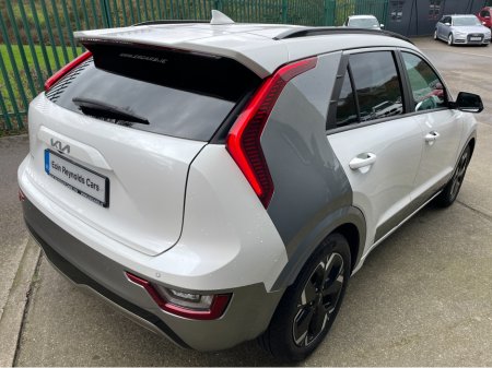 2023 Kia Niro EV K4 5DR AUTO HIGH SPEC 64KW €25,995 thumbnail