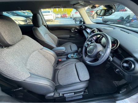 2021 MINI Cooper D 1.5 DIESEL - AUTO - 12M WARRANTY - CAR: 1652 thumbnail