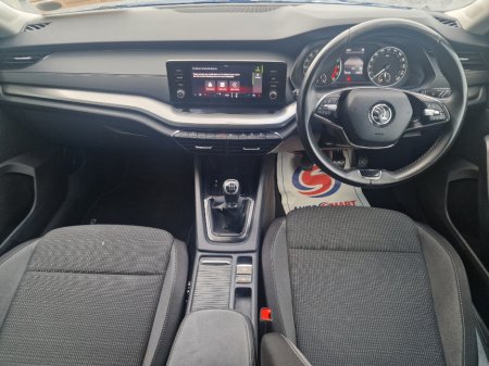 2022 Skoda Octavia - thumbnail 6