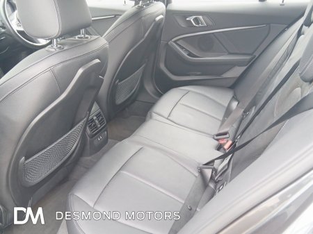 2021 BMW 1 Series - thumbnail 3