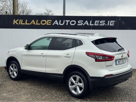 2018 Nissan Qashqai 1.5 SV SP 18 4DR sunroof €12,950 thumbnail