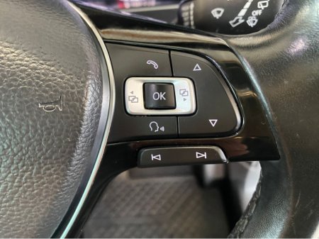 2018 Volkswagen Tiguan - thumbnail 21