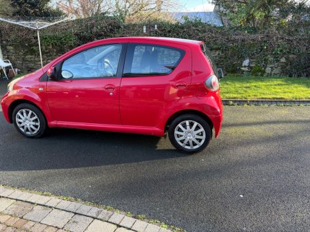 2011 Toyota Aygo 5door Aura €3,995 thumbnail