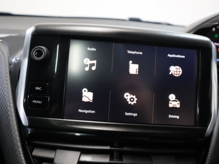 2018 Peugeot 2008 - thumbnail 21