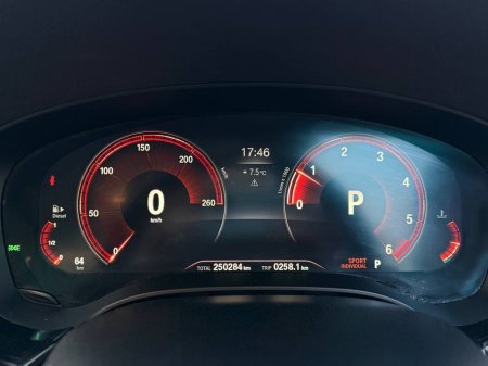 2019 BMW 5 Series - thumbnail 34