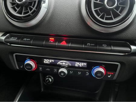 2020 Audi A3 S-LINE AUTOMATIC 1.4 PETROL //HIGH SPEC//HALF LEATHER HEATED SEATS//REVERSE CAMERA//KEYLESS ENTRY//ADAPTIVE CRUISE CONTROL// €24,950 thumbnail