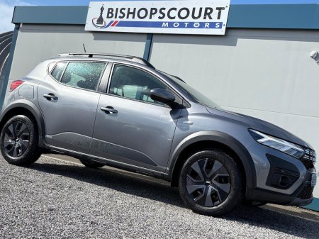 2025 Dacia Sandero - view 3