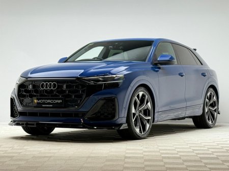 2025 Audi Q8 55 TFSI E S LINE 394HP QUATTRO €94,990 thumbnail