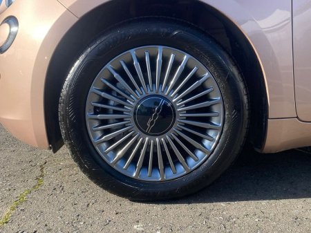 2025 Fiat 500e - thumbnail 12