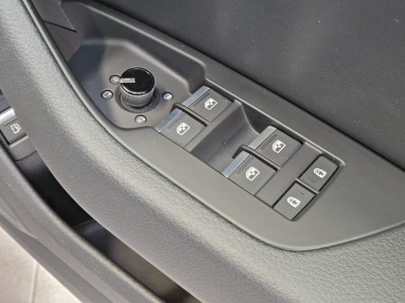 2021 Audi A6 - thumbnail 9