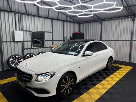 2020 Mercedes-Benz E Class - thumbnail 1