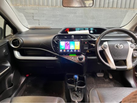 2014 Toyota Aqua - thumbnail 11