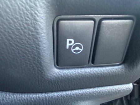 2023 Toyota C-HR 1.8 HYBRID SOL €24,945 thumbnail