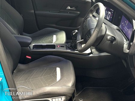 2025 Opel Mokka GS 1.2 136hp 6-speed manual €31,900 thumbnail