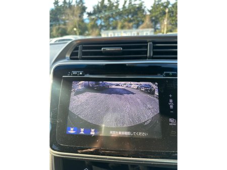 2015 Honda Grace - thumbnail 17