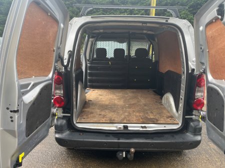 2017 Peugeot Partner - thumbnail 7