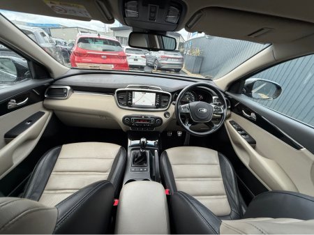 2018 Kia Sorento K2 - 2.2 DIESEL - MANUAL - 7 SEATS - 12M WARRANTY - CAR: €20,950 thumbnail
