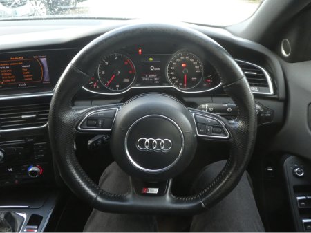 2012 Audi A4 2.0 TDI S LINE 141B 141BHP 4DR BLACK EDITION €5,450 thumbnail