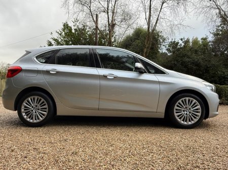 2017 BMW 2 Series - thumbnail 5