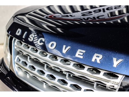 2014 Land Rover Discovery - thumbnail 3