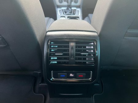 2020 Volkswagen Passat 2.0 TDI 150HP Comfortline DSG €23,750 thumbnail
