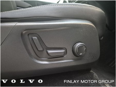 2022 Volvo XC40 - thumbnail 21