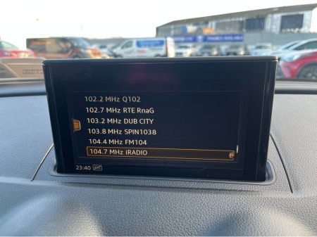 2018 Audi A3 S-LINE SALOON AUTOMATIC 1.4 PETROL //HIGH SPEC//LOW MILES//HALF LEATHER HEATED SEATS//ADAPTIVE CRUISE CONTROL//KEYLESS ENTRY// €22,950 thumbnail