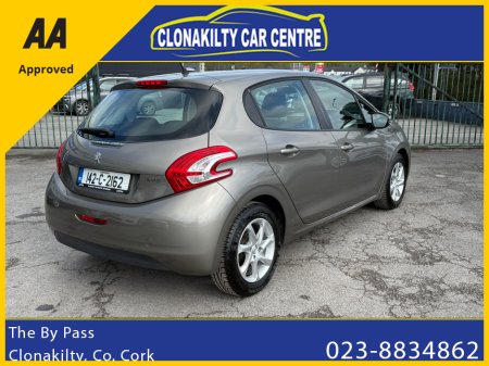 2014 Peugeot 208 - thumbnail 6