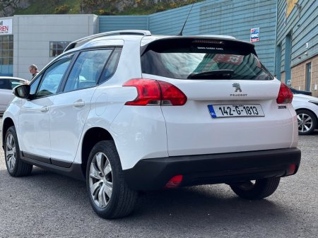 2014 Peugeot 2008 - thumbnail 13