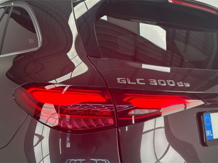 2023 Mercedes-Benz GLC Class - thumbnail 10