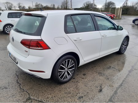 2017 Volkswagen Golf - thumbnail 11