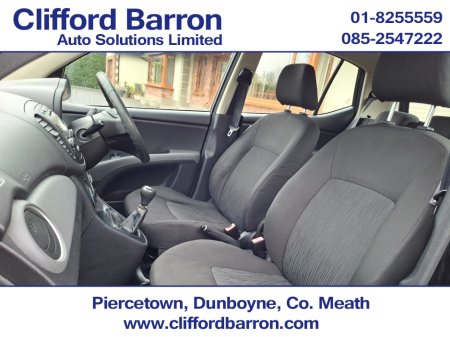 2012 Hyundai i10 - thumbnail 13