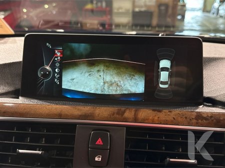 2016 BMW 3 Series 2.0L AUTOMATIC HYBRID - E LUXURY - FULL BLACK LEATHER - FACTORY ALLOYS - REAR CAMERA - HEATED SEATS - MULTI FUNCTION STEERING WHEEL €19,950 thumbnail