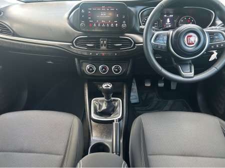 2023 Fiat Tipo 1.0 100HP 5DR**//**€200 ROAD TAX**//**FINANCE ARRANGED**//**WARRANTY**//**TRADE IN ACCEPTED**//**FRONT FOGS! €16,995 thumbnail