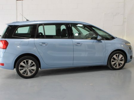 2015 Citroen C4 Picasso Grand C4picasso 1.6e-hdi (115) Selection €8,999 thumbnail