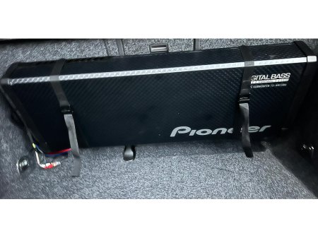 2004 Volkswagen Golf 1.6 COMFORT 5DR 102BHP €3,950 thumbnail