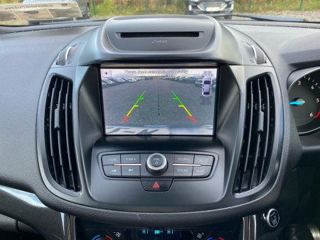 2019 Ford Kuga ST-Line 2.0 150BHP AWD Automatic... Sunroof thumbnail