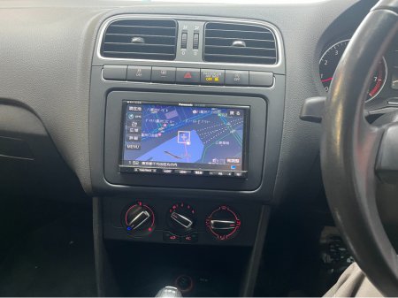 2014 Volkswagen Polo - thumbnail 16